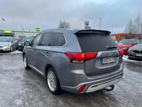 Mitsubishi Outlander vaihtoauto