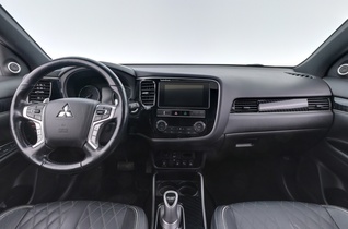 Mitsubishi Outlander vaihtoauto