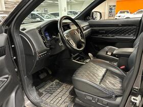 Mitsubishi Outlander vaihtoauto