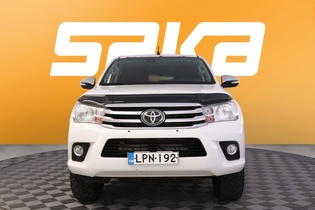 Toyota Hilux vaihtoauto