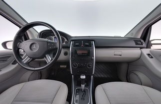 Mercedes-Benz B vaihtoauto