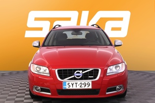 Volvo V70 vaihtoauto