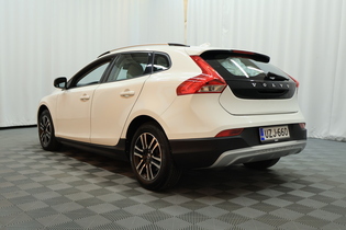 Volvo V40 Cross Country vaihtoauto