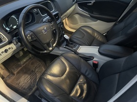 Volvo V40 vaihtoauto