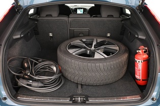 Volvo C40 vaihtoauto