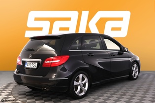 Mercedes-Benz B vaihtoauto