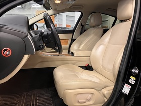 Jaguar XF vaihtoauto