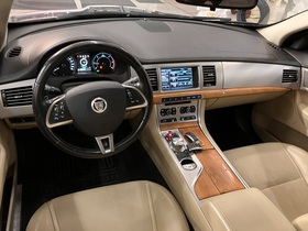 Jaguar XF vaihtoauto