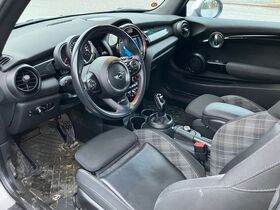 Mini Cooper vaihtoauto