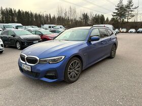 BMW 330 vaihtoauto