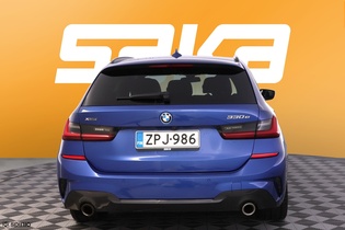 BMW 330 vaihtoauto
