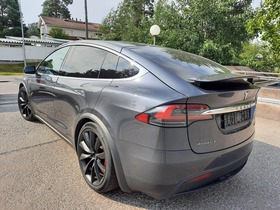 Tesla Model X vaihtoauto