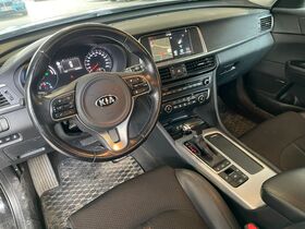 Kia Optima vaihtoauto
