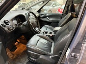 Ford S-MAX vaihtoauto