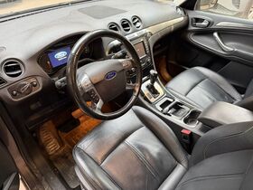 Ford S-MAX vaihtoauto