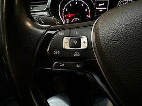 Volkswagen Touran vaihtoauto