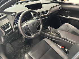 Lexus UX vaihtoauto