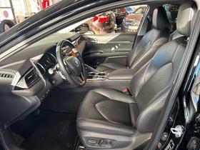 Toyota Camry vaihtoauto