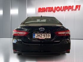 Toyota Camry vaihtoauto