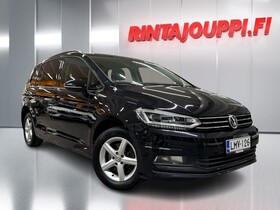 Volkswagen Touran vaihtoauto