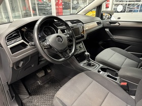 Volkswagen Touran vaihtoauto