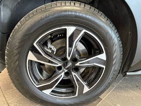 Toyota bZ4X vaihtoauto