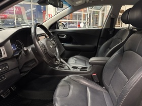 Kia Niro plug-in vaihtoauto