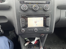 Volkswagen Touran vaihtoauto