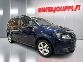 Volkswagen Touran vaihtoauto