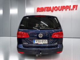 Volkswagen Touran vaihtoauto
