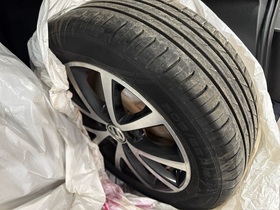 Volkswagen Touran vaihtoauto