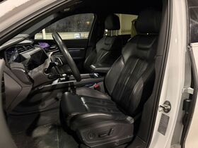 Audi e-tron vaihtoauto