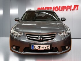 Honda Accord vaihtoauto