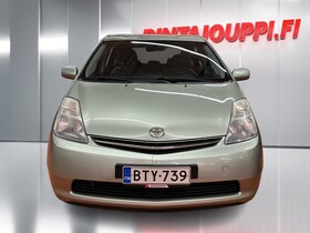 Toyota Prius vaihtoauto