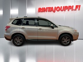 Subaru Forester vaihtoauto