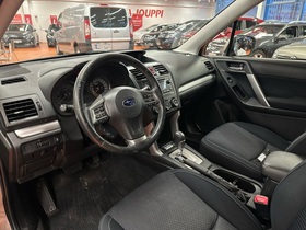 Subaru Forester vaihtoauto