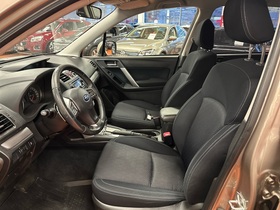 Subaru Forester vaihtoauto