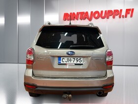 Subaru Forester vaihtoauto