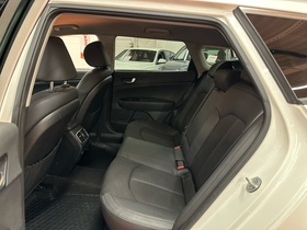 Kia Optima vaihtoauto