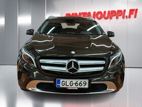 Mercedes-Benz GLA vaihtoauto
