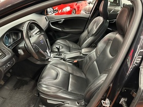 Volvo V40 Cross Country vaihtoauto