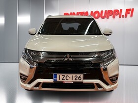 Mitsubishi Outlander vaihtoauto
