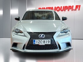 Lexus IS vaihtoauto