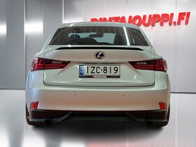 Lexus IS vaihtoauto