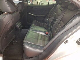 Lexus IS vaihtoauto