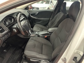 Volvo V40 Cross Country vaihtoauto