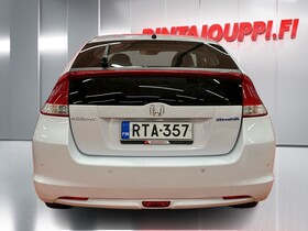 Honda Insight vaihtoauto