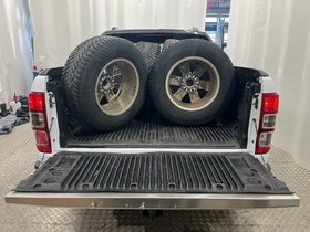 Ford Ranger vaihtoauto