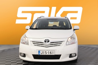 Toyota Verso vaihtoauto