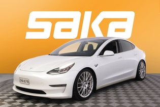 Tesla Model 3 vaihtoauto